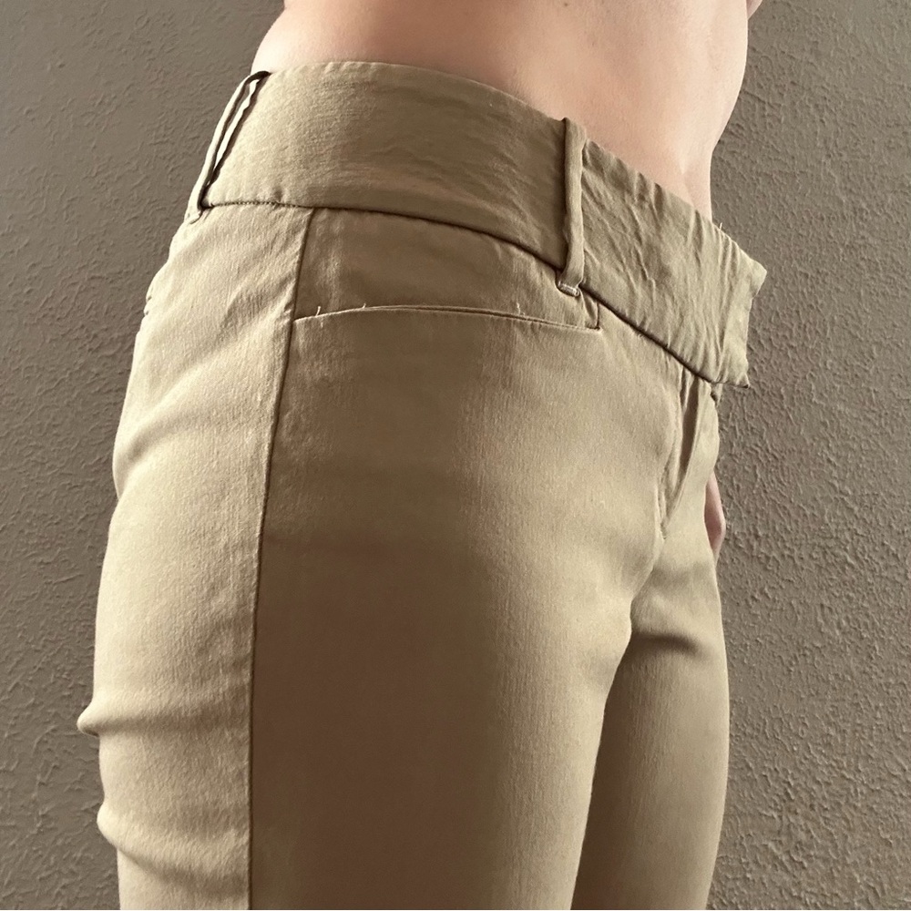 The Limited Exact Stretch Bootcut Khaki Pants Pockets Work Slimming 6 Long EUC - Picture 4 of 13